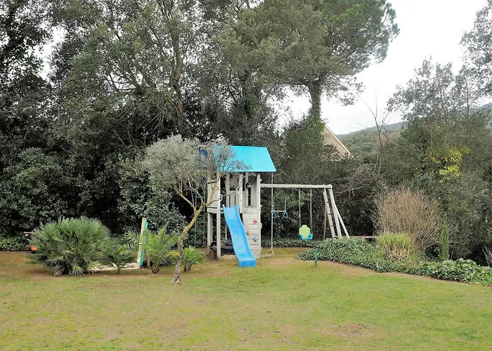 In With Pool Near Villa