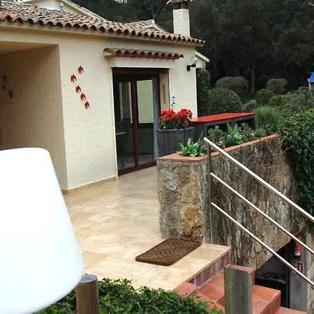 Belvilla By Oyo Vall Repos Villa